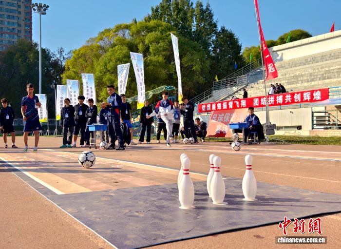 新疆兵团花式足球挑战赛总决赛在石河子盛大开