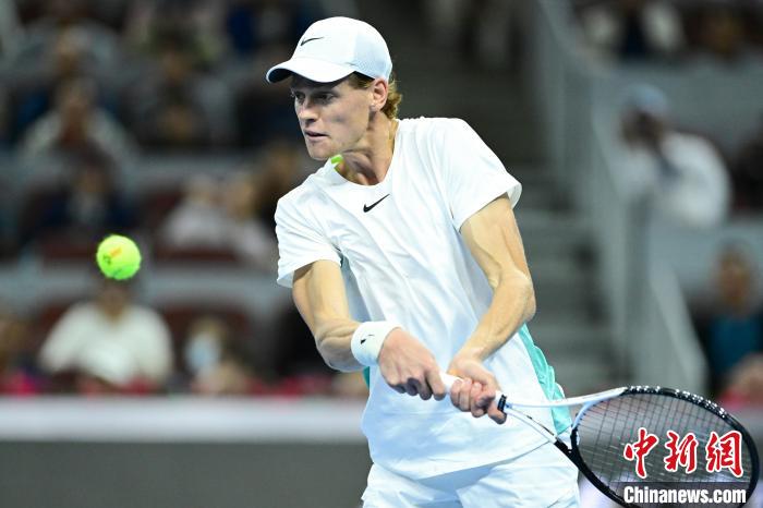 辛纳首夺中网冠军，生涯