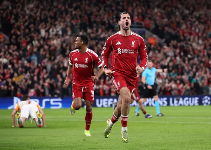 曼城罗德里续约谈判持续 恩佐合同僵局未解