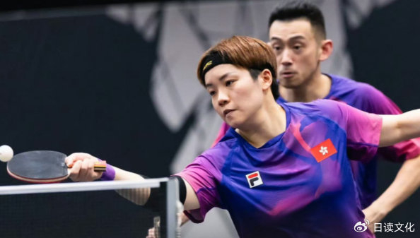 黄镇廷杜凯琹横扫西班牙组合晋级混双四强
